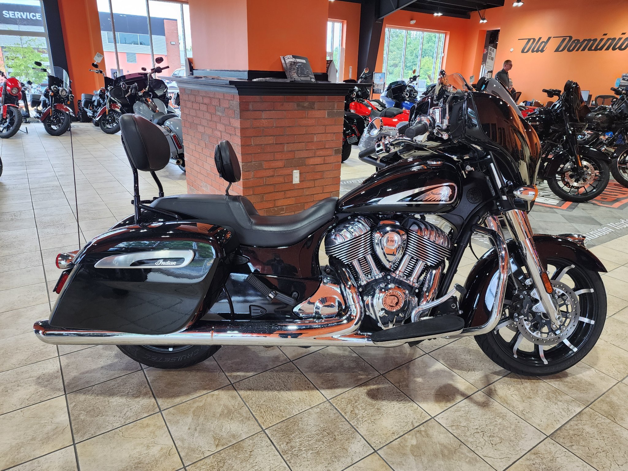 2021 Indian Motorcycle Chieftain® Limited LIMITED in Fredericksburg, VA