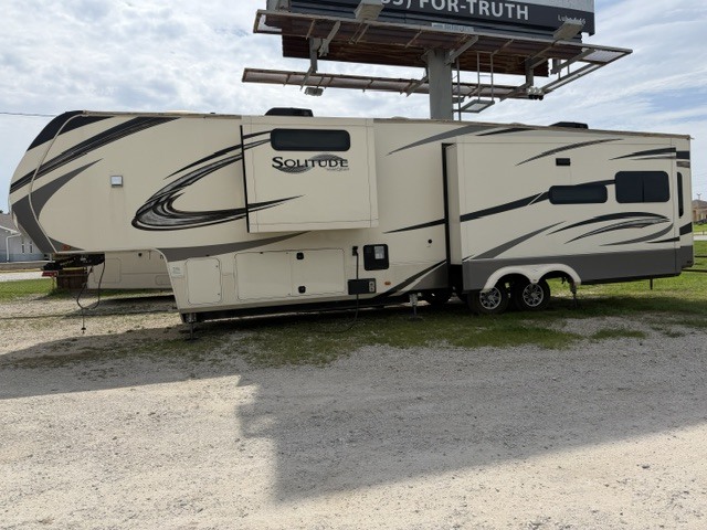 2019 Grand Design SOLITUDE 373FB in whitesboro TX