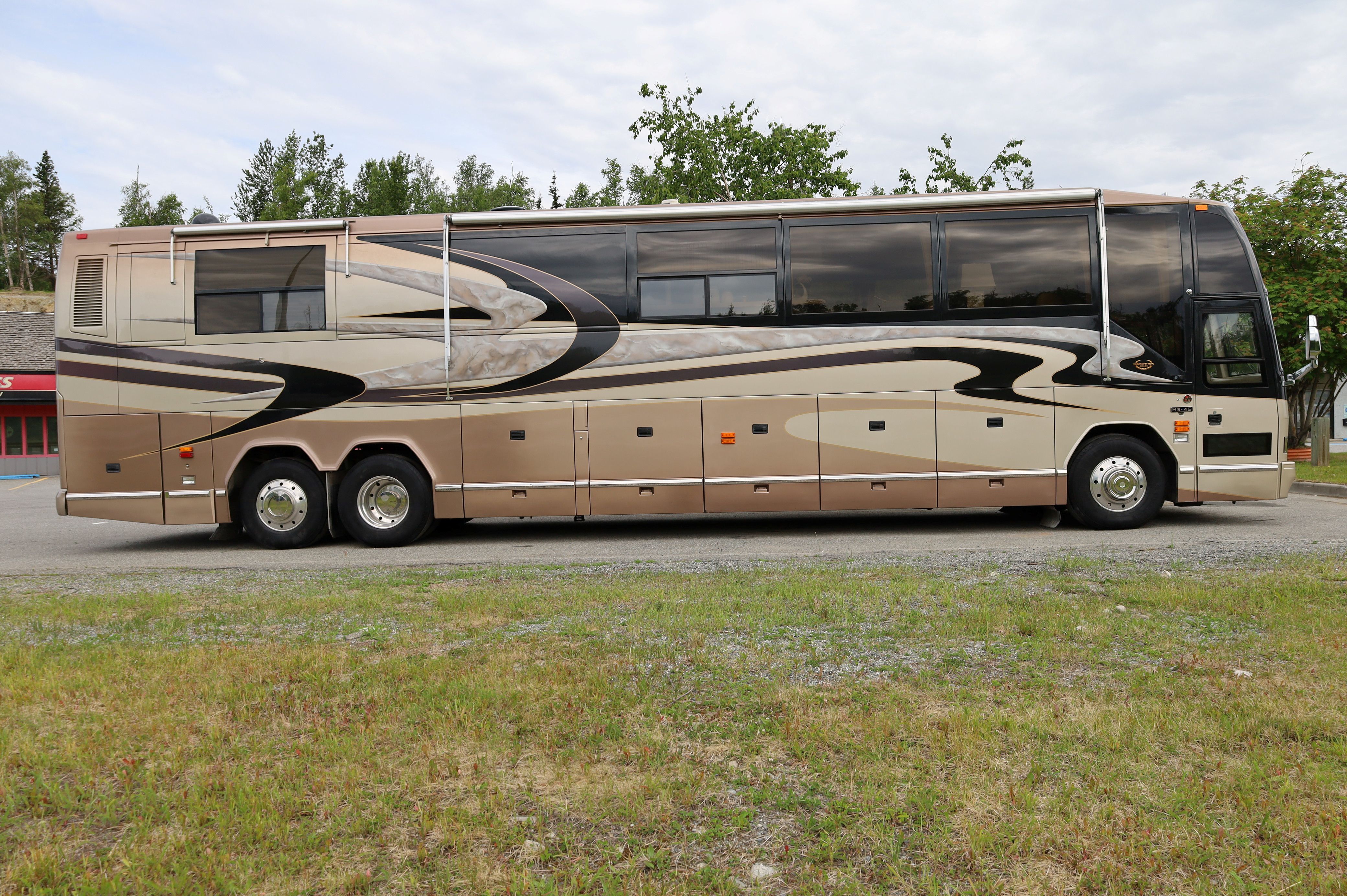 2000 Marathon PREVOST H3-45 RV