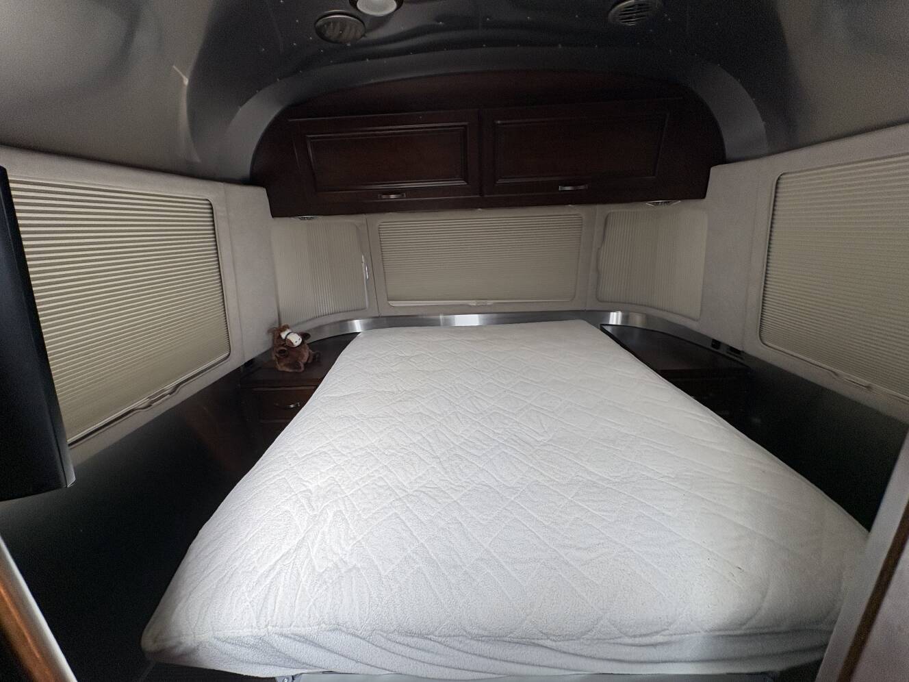 A photo of this 2016 Airstream CLASSIC 30