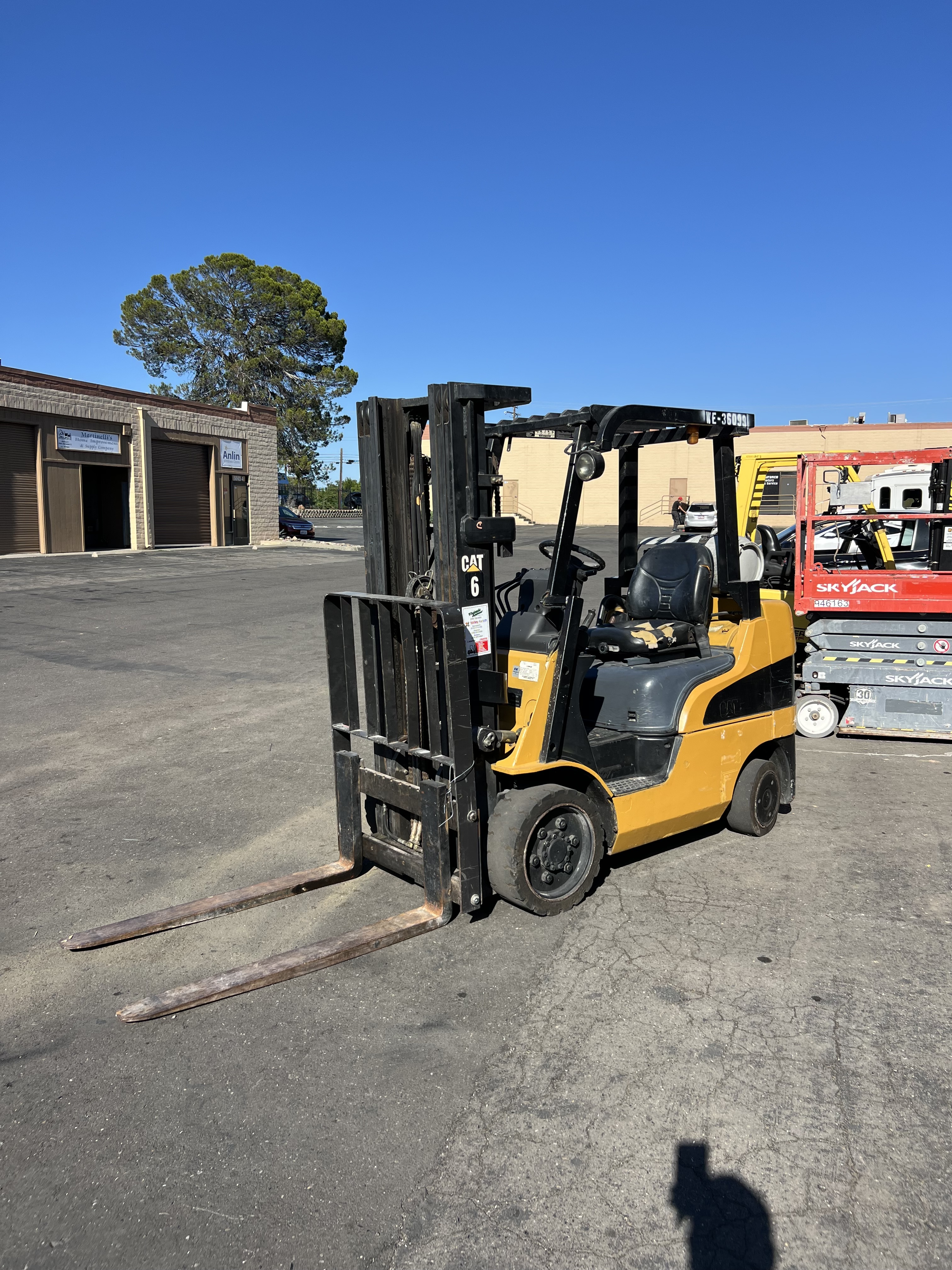 2007 CATERPILLAR C5000 in Orange Vale, CA