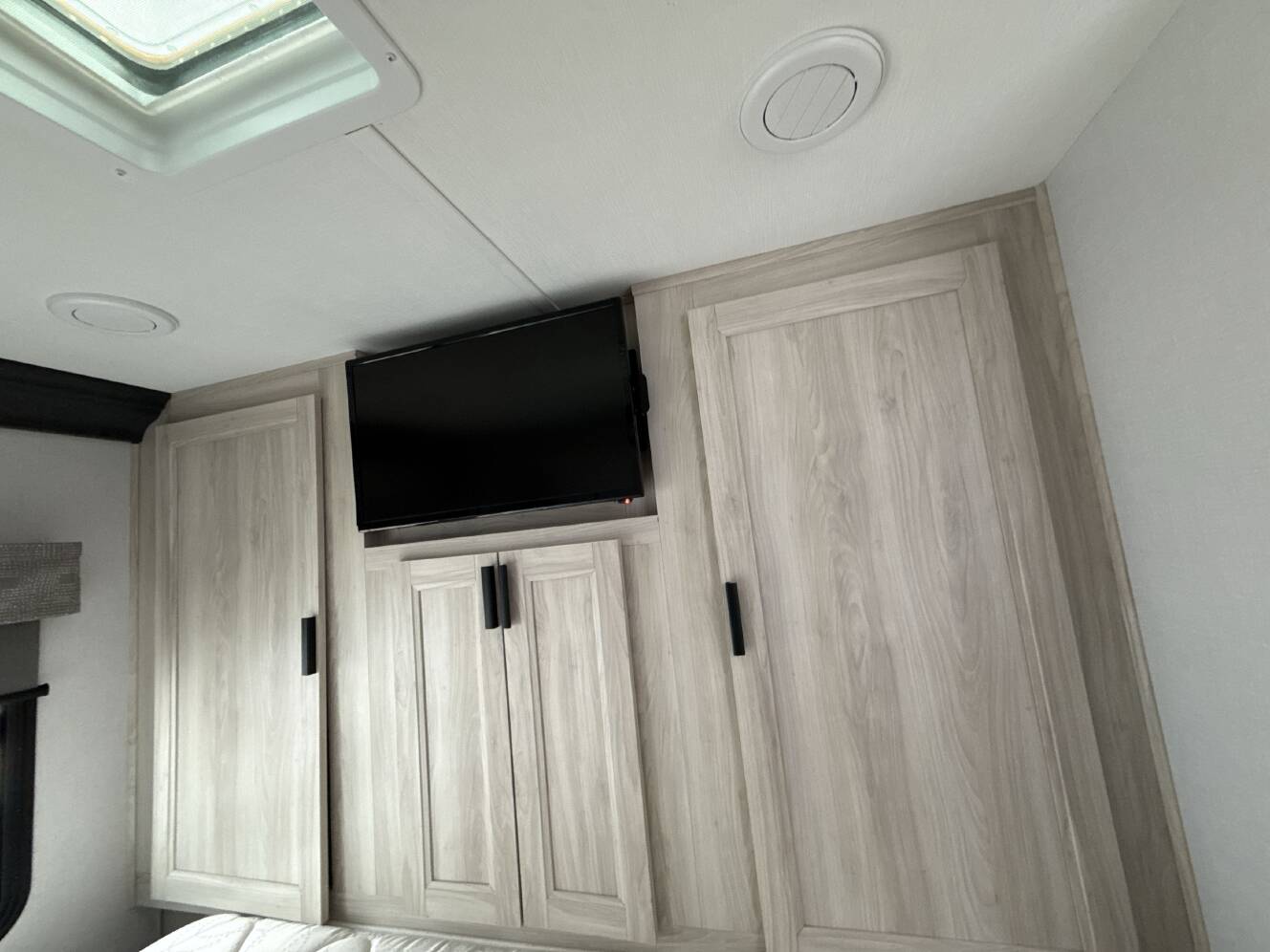 A photo of this 2024 Forest River SUNSEEKER 3010DSF