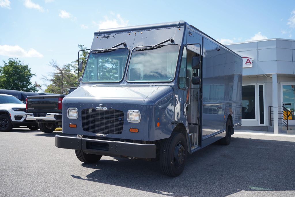 2020 Freightliner MT45G in Langhorne, PA