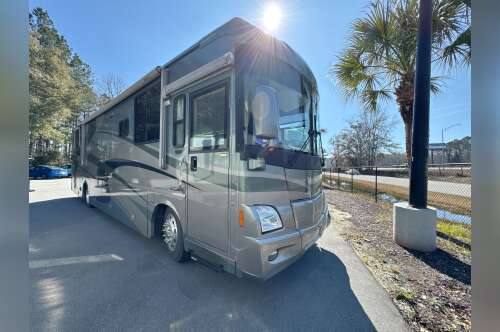 2004 Winnebago VECTRA 36GD in ridgeland SC