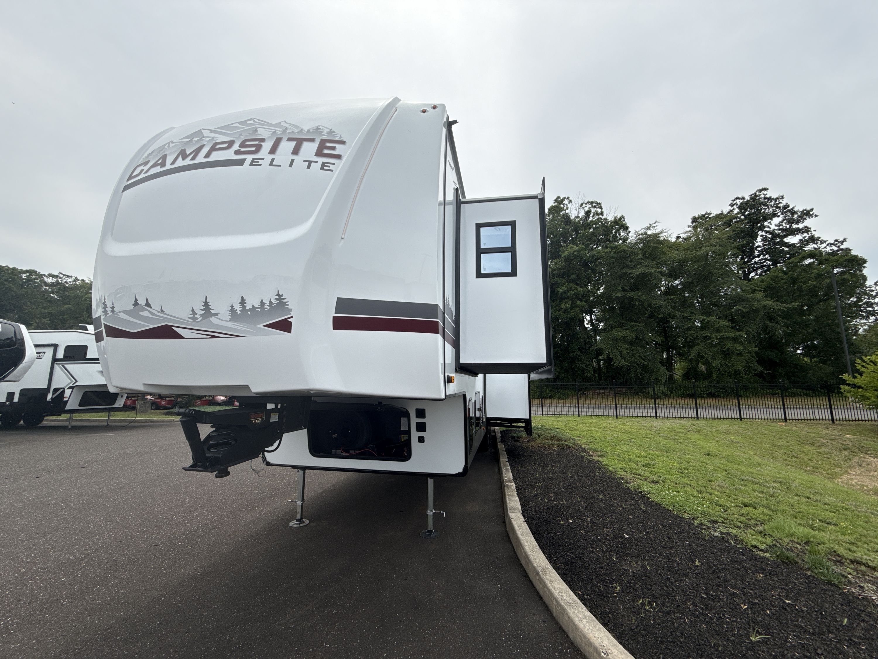 2027 Forest River CAMPSITE ELITE 36RF in swedesboro NJ