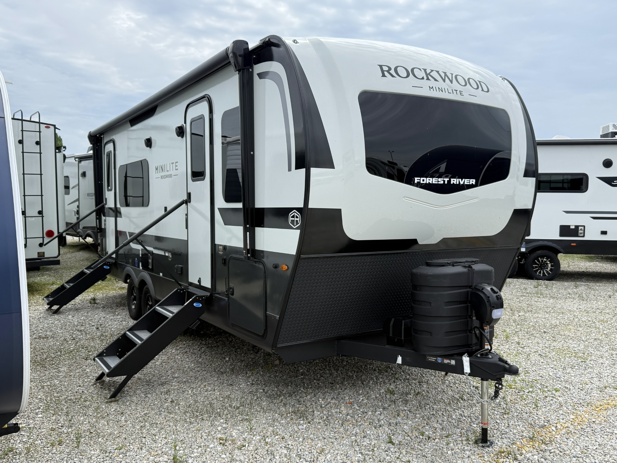 2026 Forest River ROCKWOOD MINI LITE 2515S in hanover PA