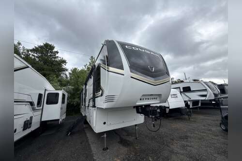 2027 Keystone COUGAR 364BHL in uxbridge MA