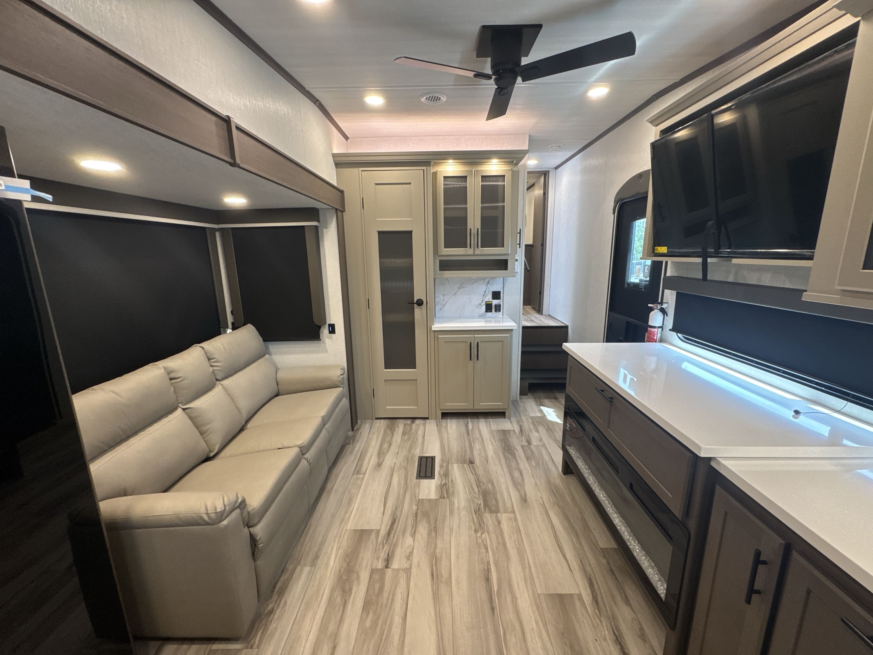 View more photos of this listing