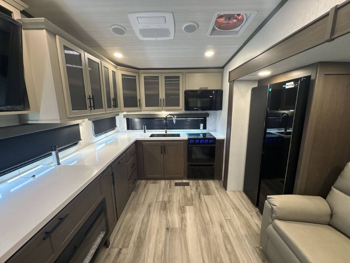 A photo of this 2027 Keystone COUGAR 260MLE