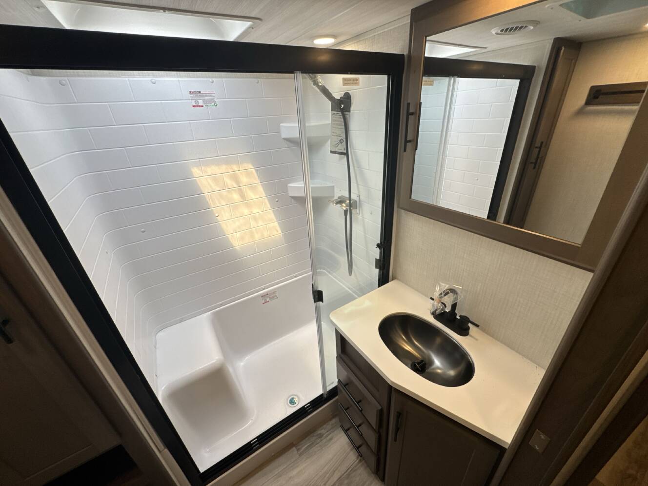 A photo of this 2027 Keystone COUGAR 260MLE