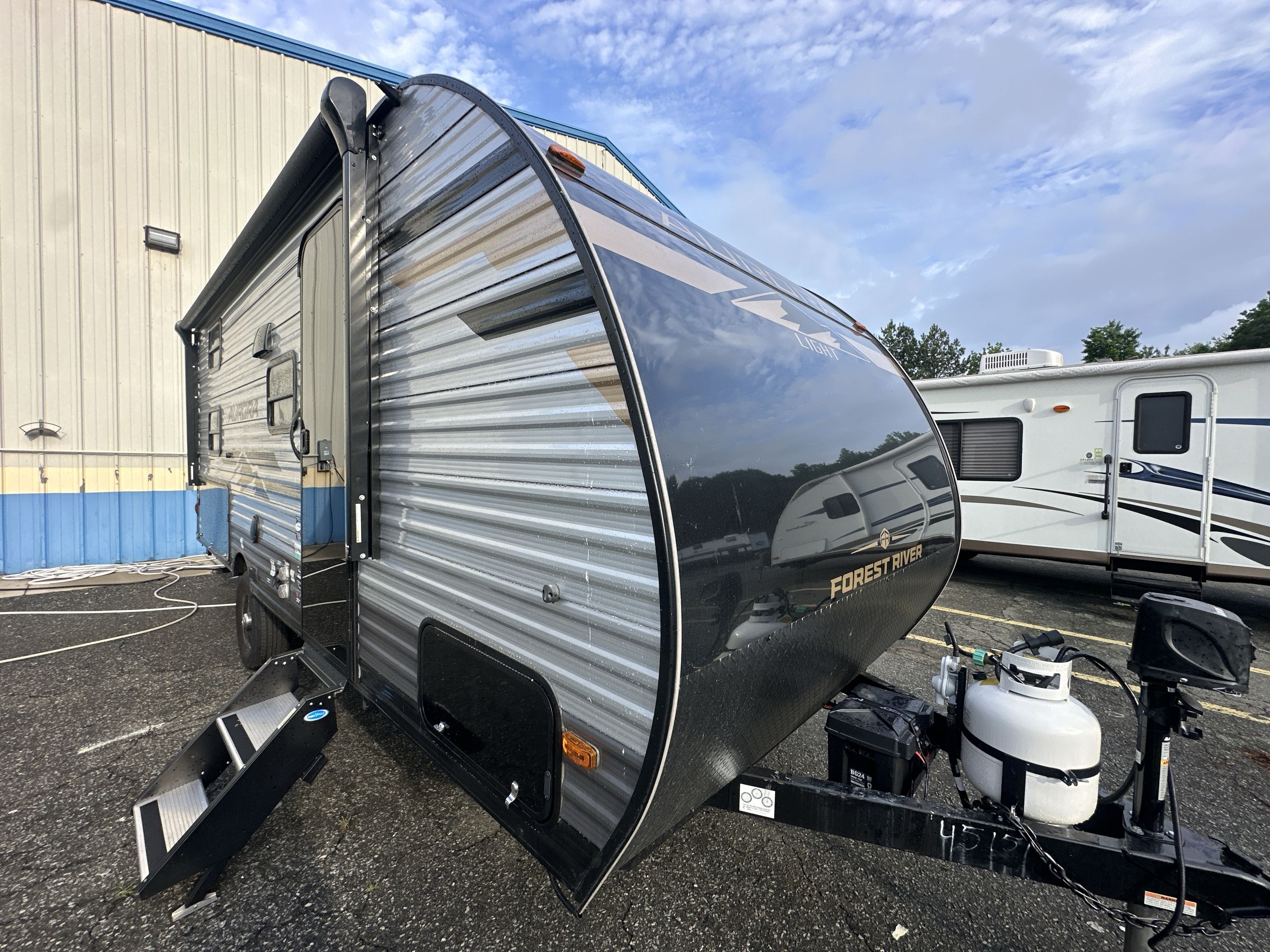 2025 Forest River AURORA LIGHT 18BHS RV