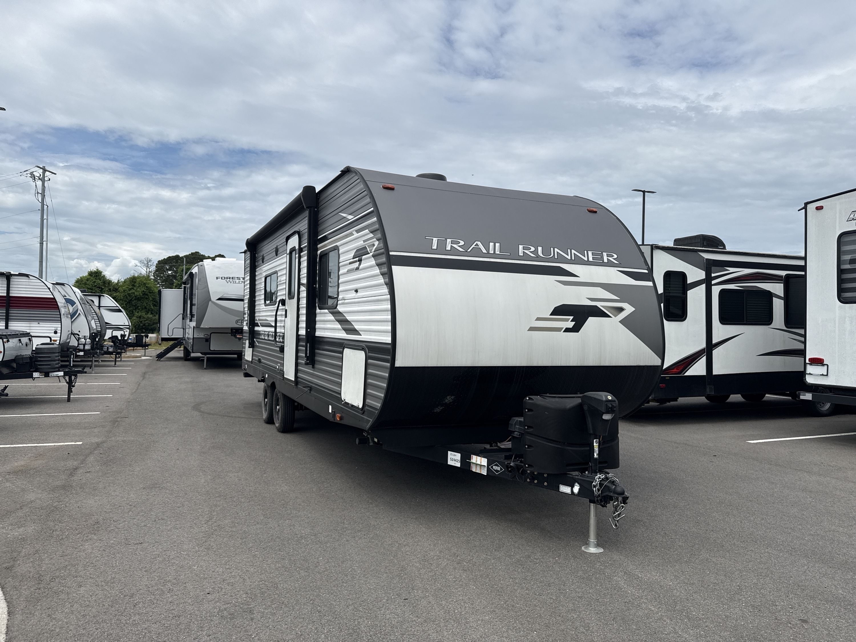 2023 Heartland TRAIL RUNNER 251BH in kodak TN