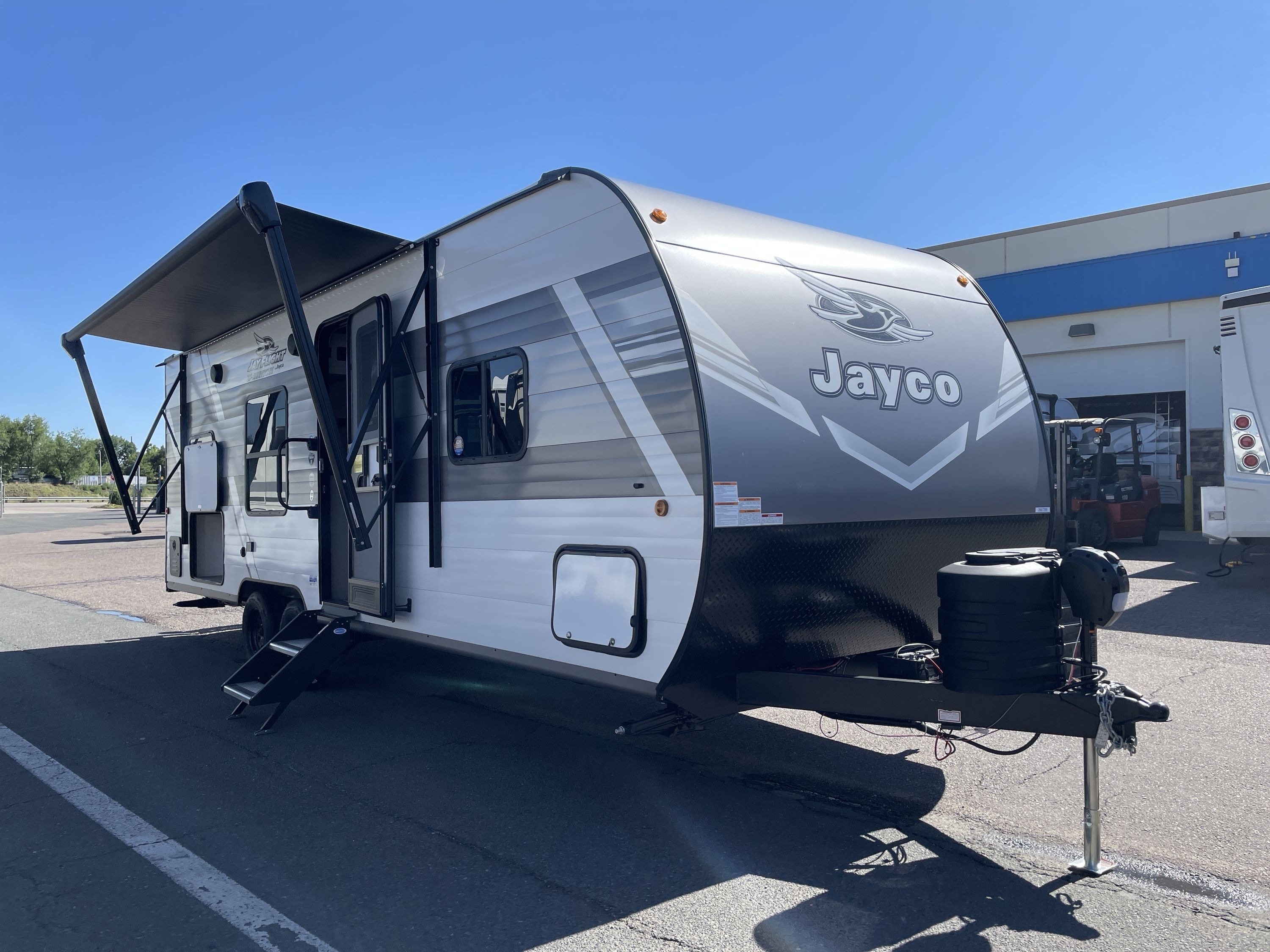 2027 Jayco JAY FLIGHT 260BHW in golden CO