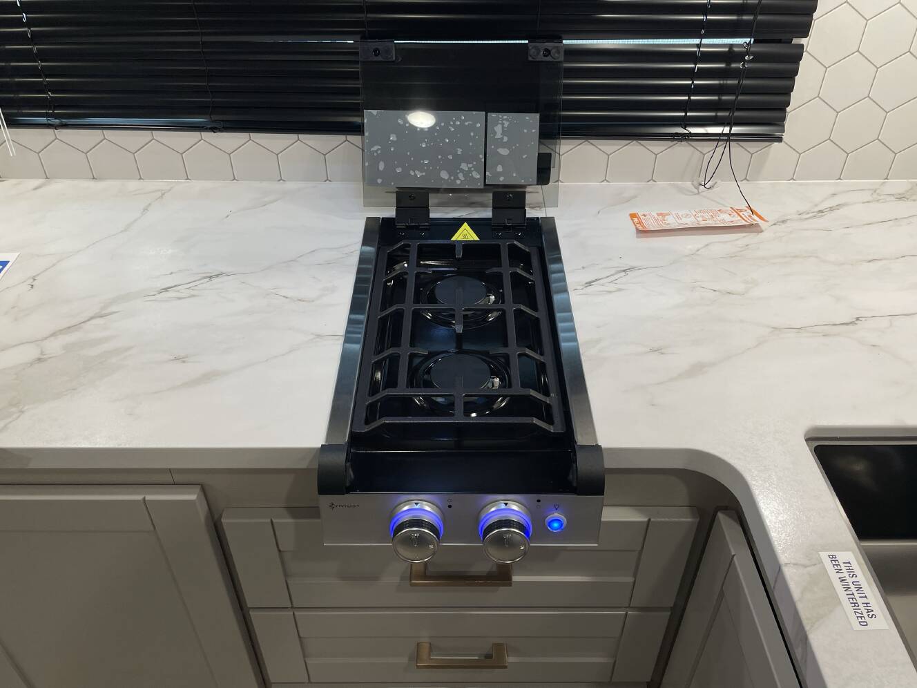 A photo of this 2027 Jayco JAY FEATHER AIR 16RB