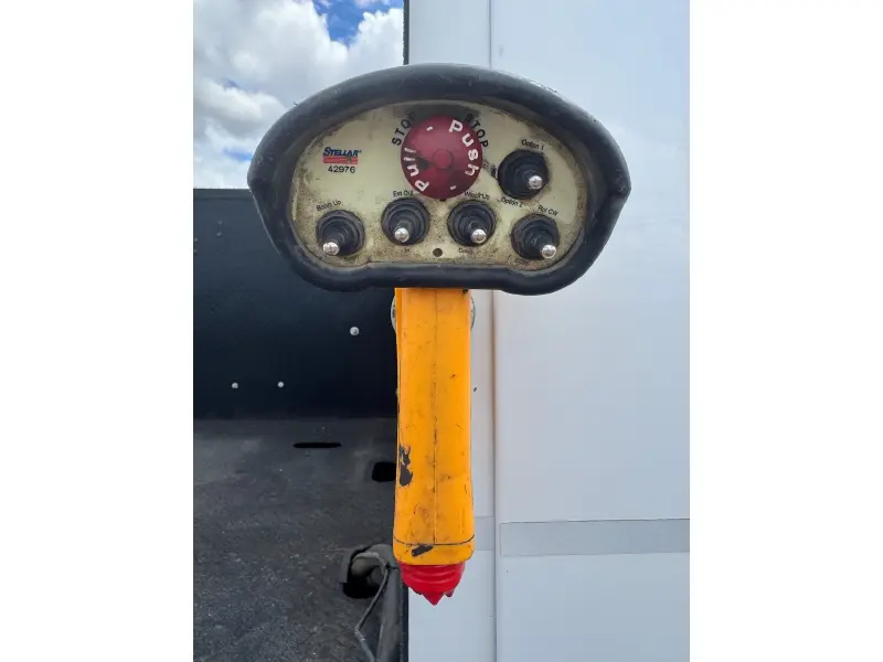 2017 FORD F550