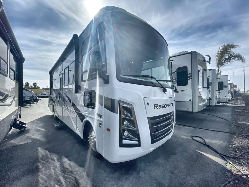 2026 Thor Motor Coach Resonate 30C in san antonio TX