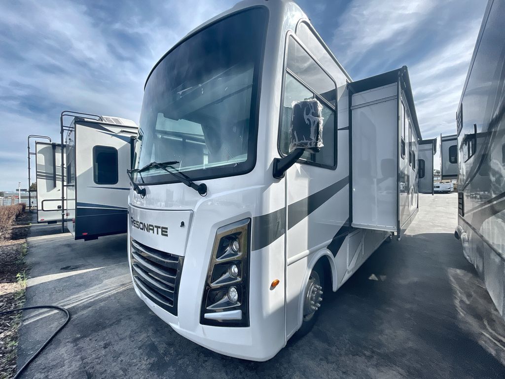 2026 Thor Motor Coach Resonate 30C in san antonio TX