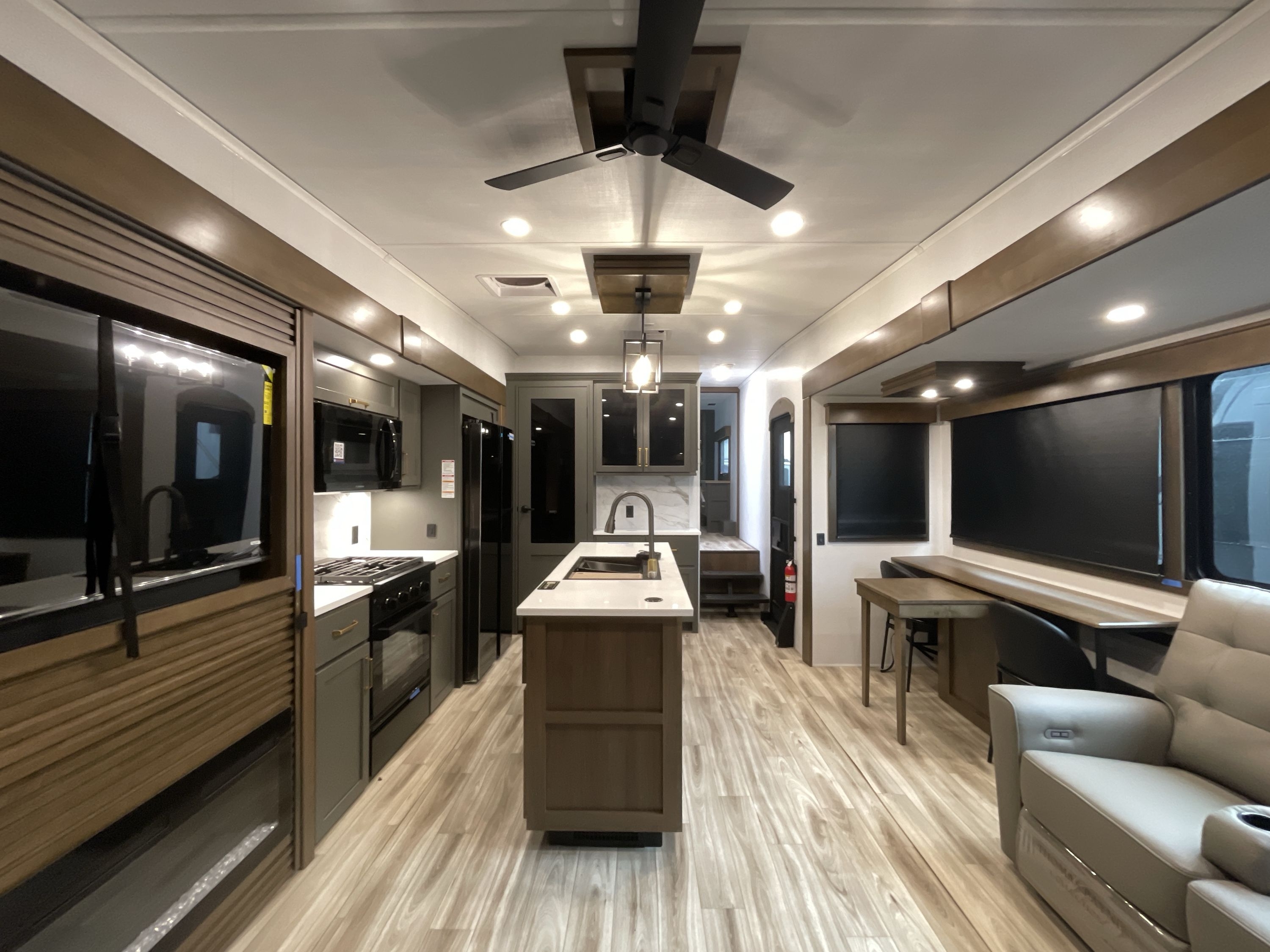 2026 Keystone MONTANA HIGH COUNTRY 290RL in meridian ID