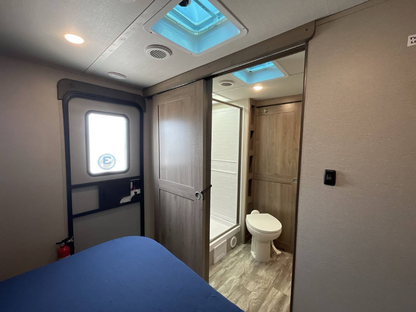 A photo of this 2022 Grand Design IMAGINE XLS 23LDE