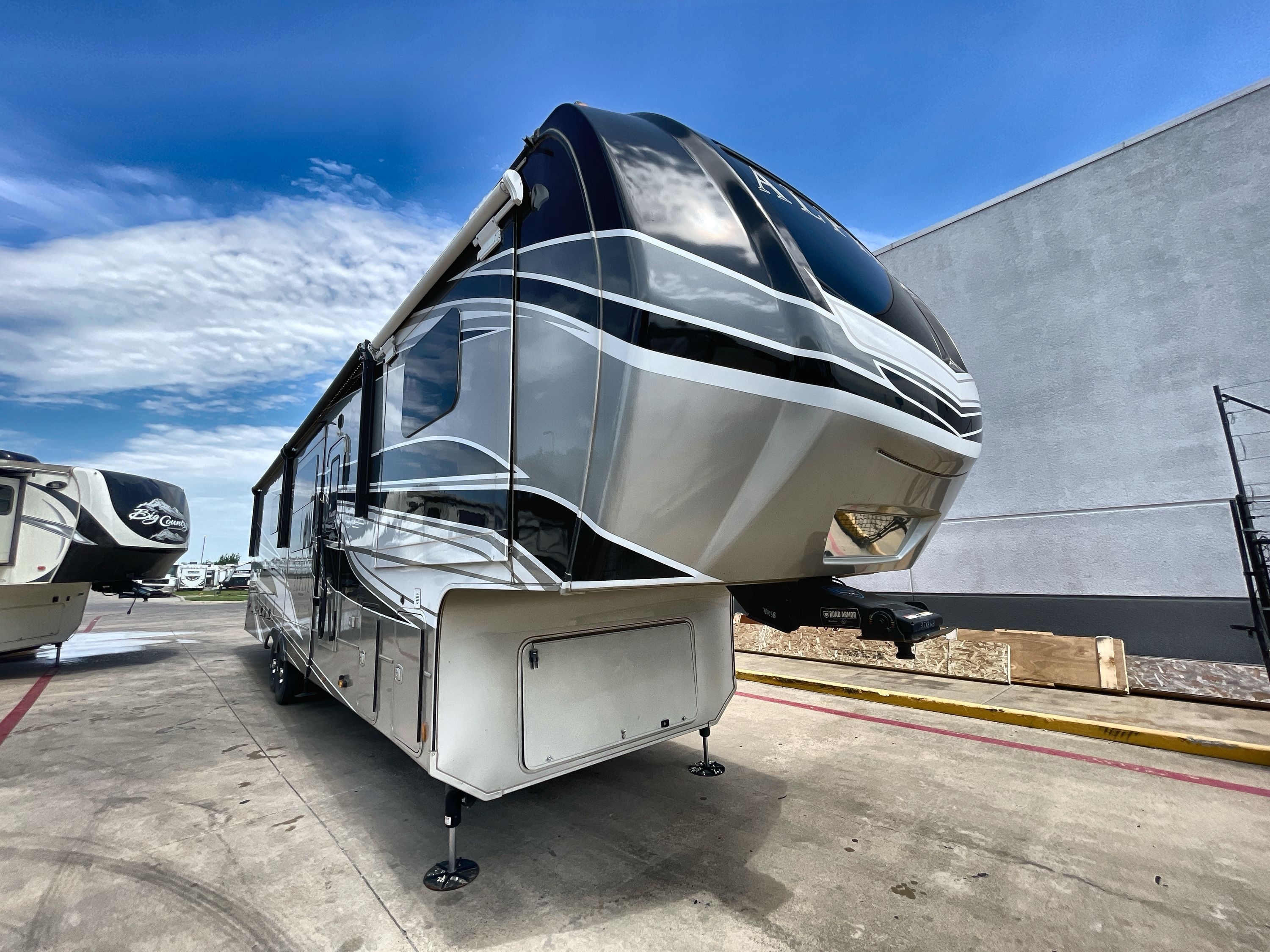 2022 Keystone ALPINE 3712KB RV
