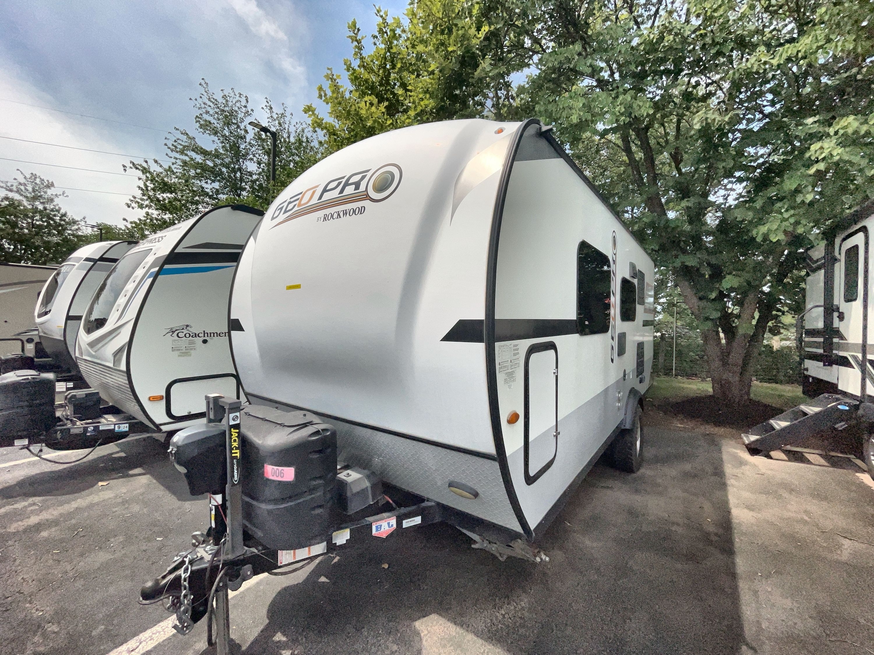 2020 Forest River ROCKWOOD GEO-PRO 19FD in manassas VA