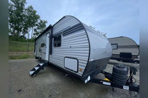 2025 East To West SILVER LAKE 2700BH in huber heights OH