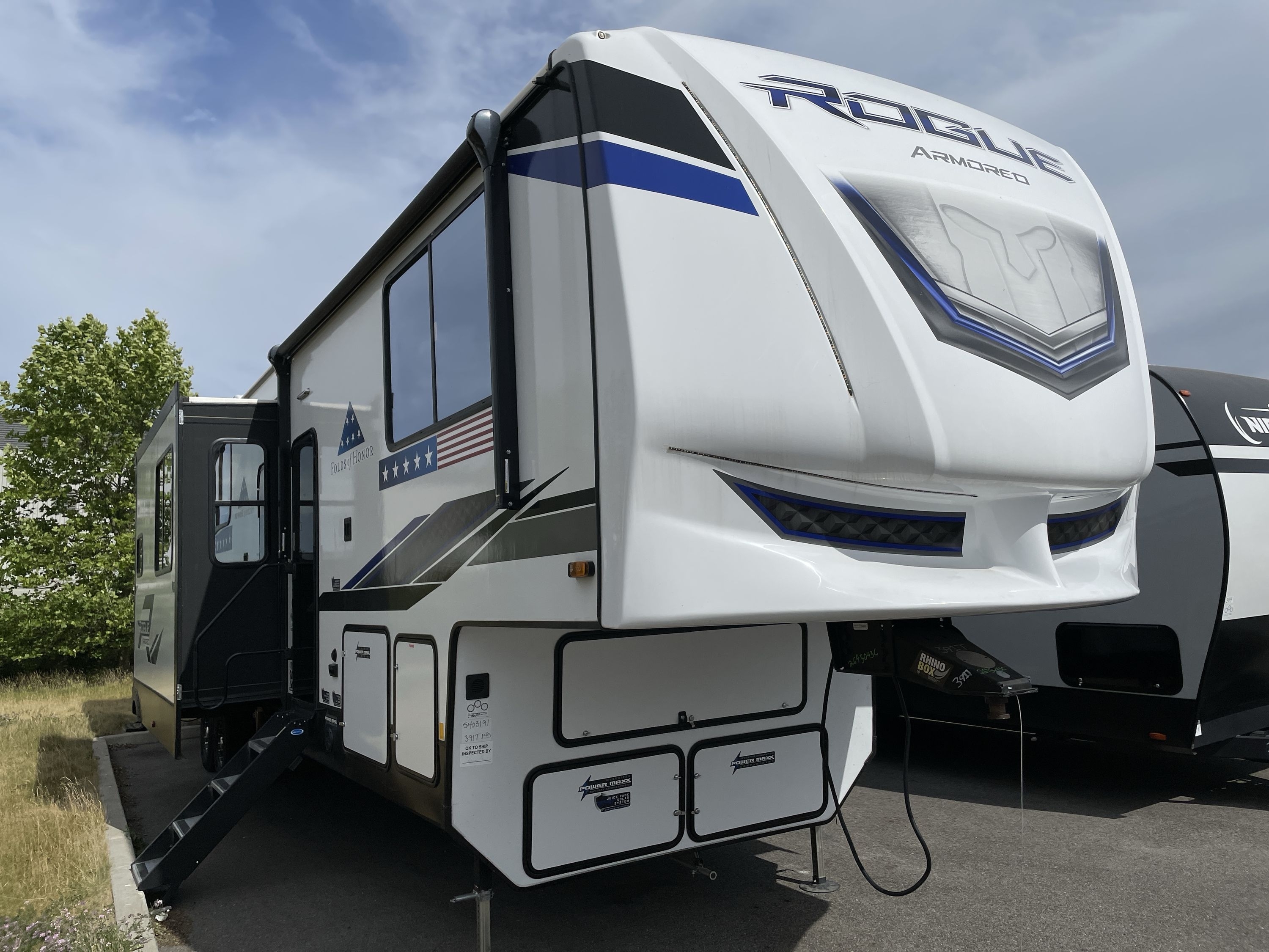 2024 Forest River ROGUE ARMORED FOLDS OF HONOR EDITION 383G2 Fifth Wheel Toy Hauler RV