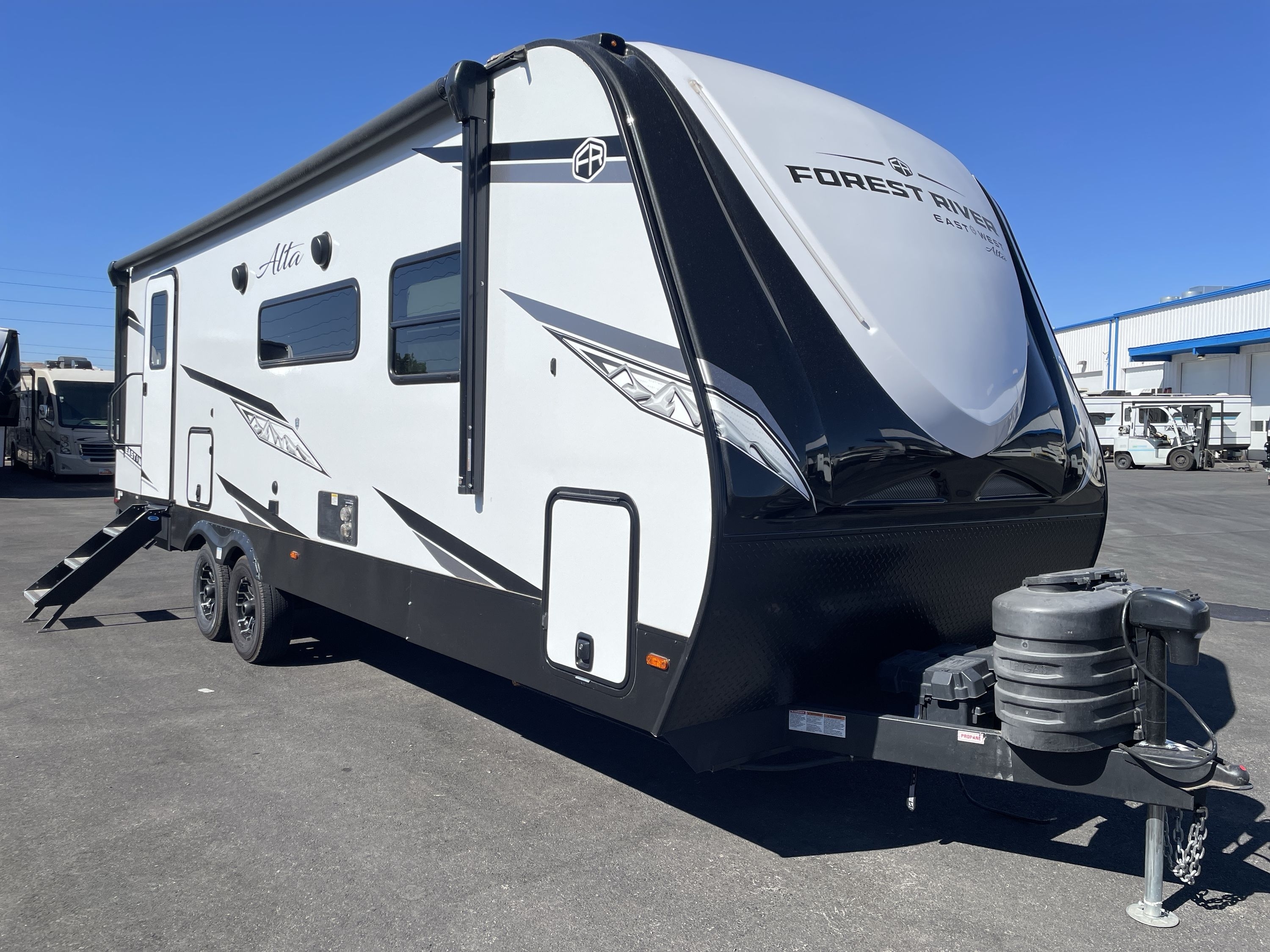 2025 East To West ALTA 2600KRB RV