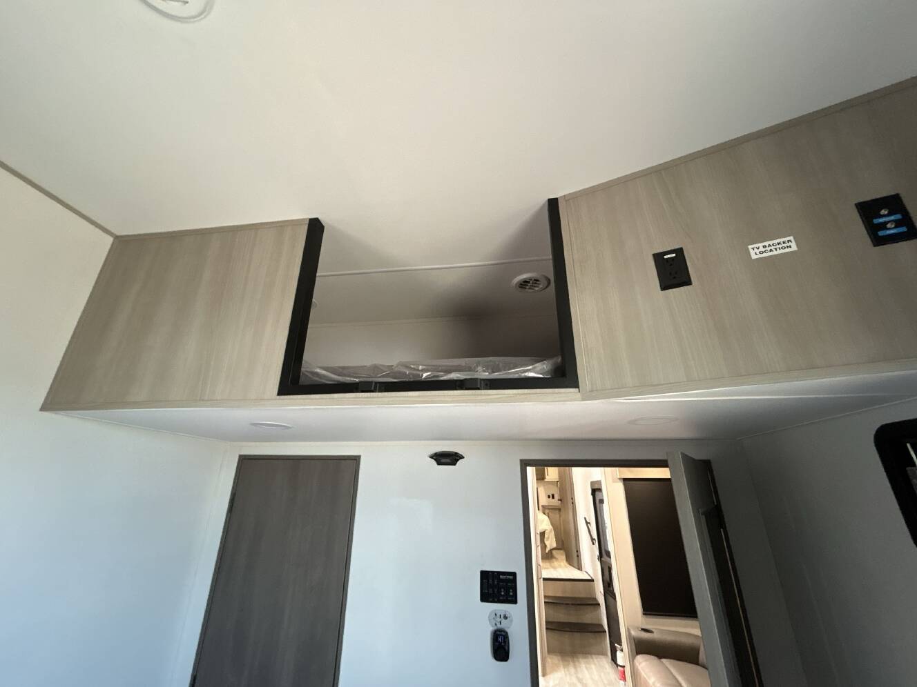 A photo of this 2025 Grand Design MOMENTUM G CLASS 350G