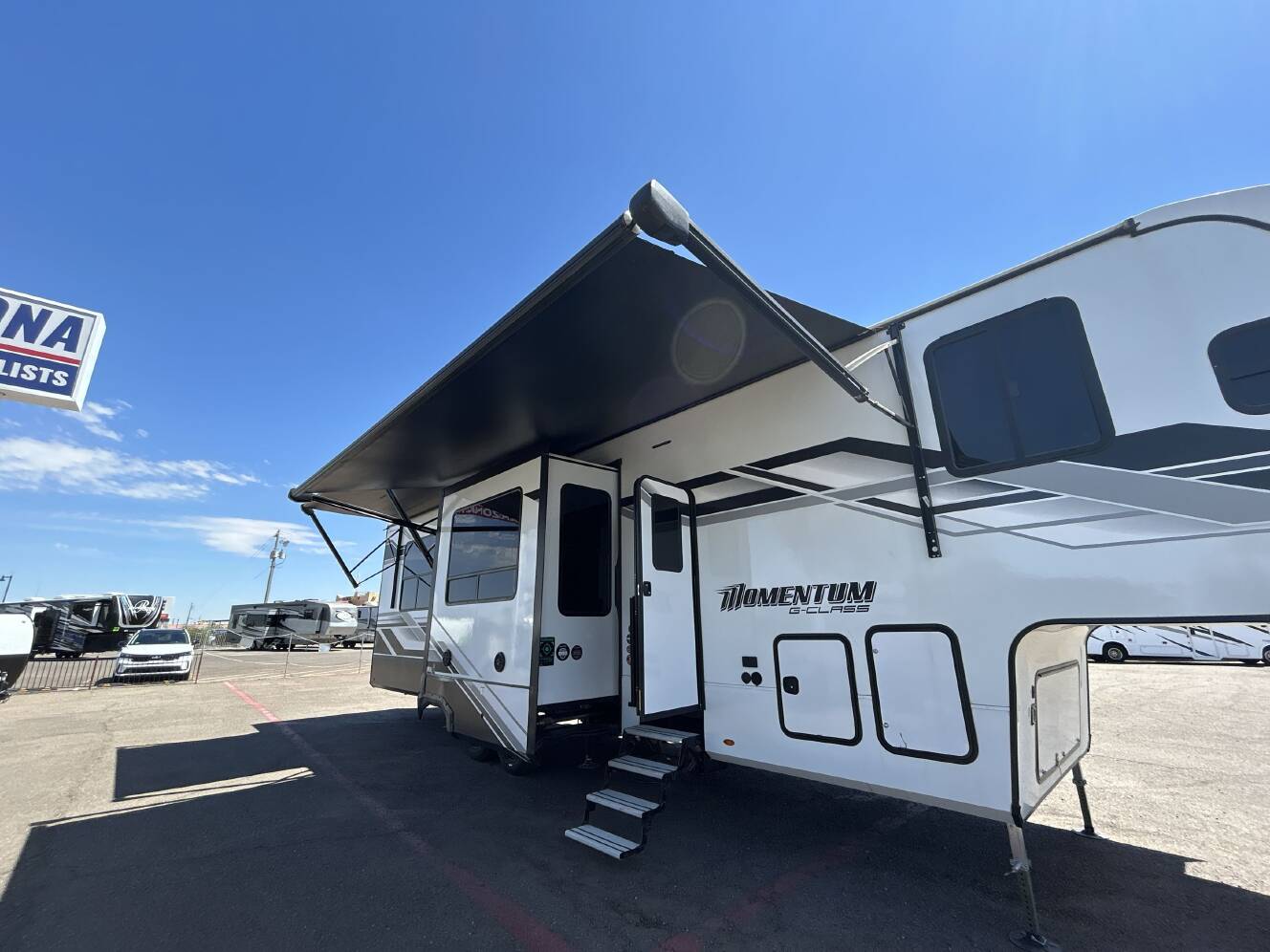 A photo of this 2025 Grand Design MOMENTUM G CLASS 350G
