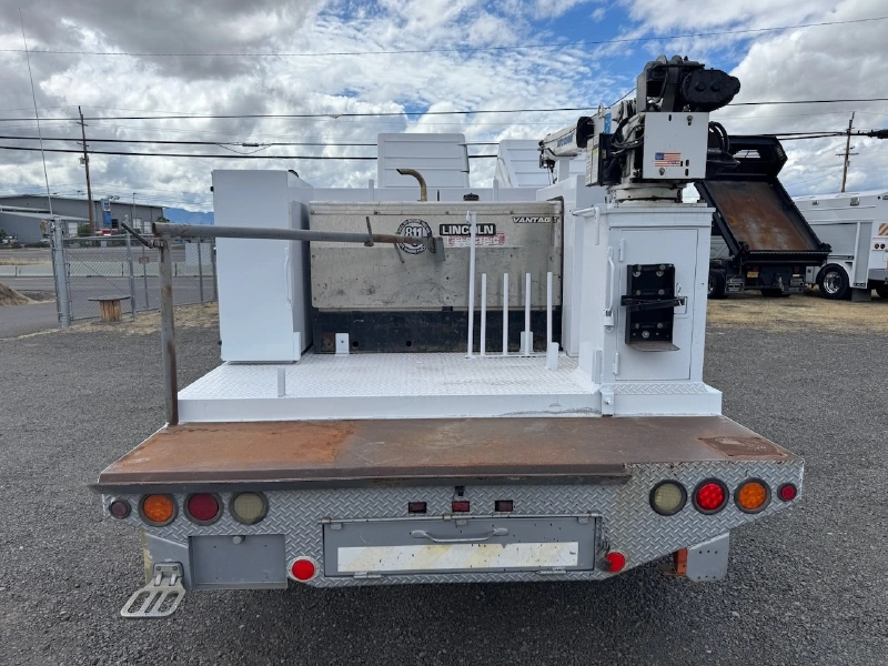 2012 FORD F550