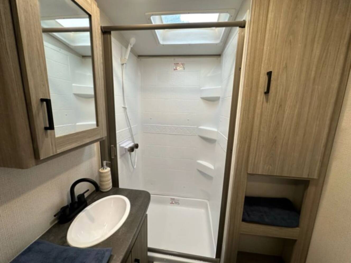 A photo of this 2022 Keystone Rv Passport GT Series 2870RL
