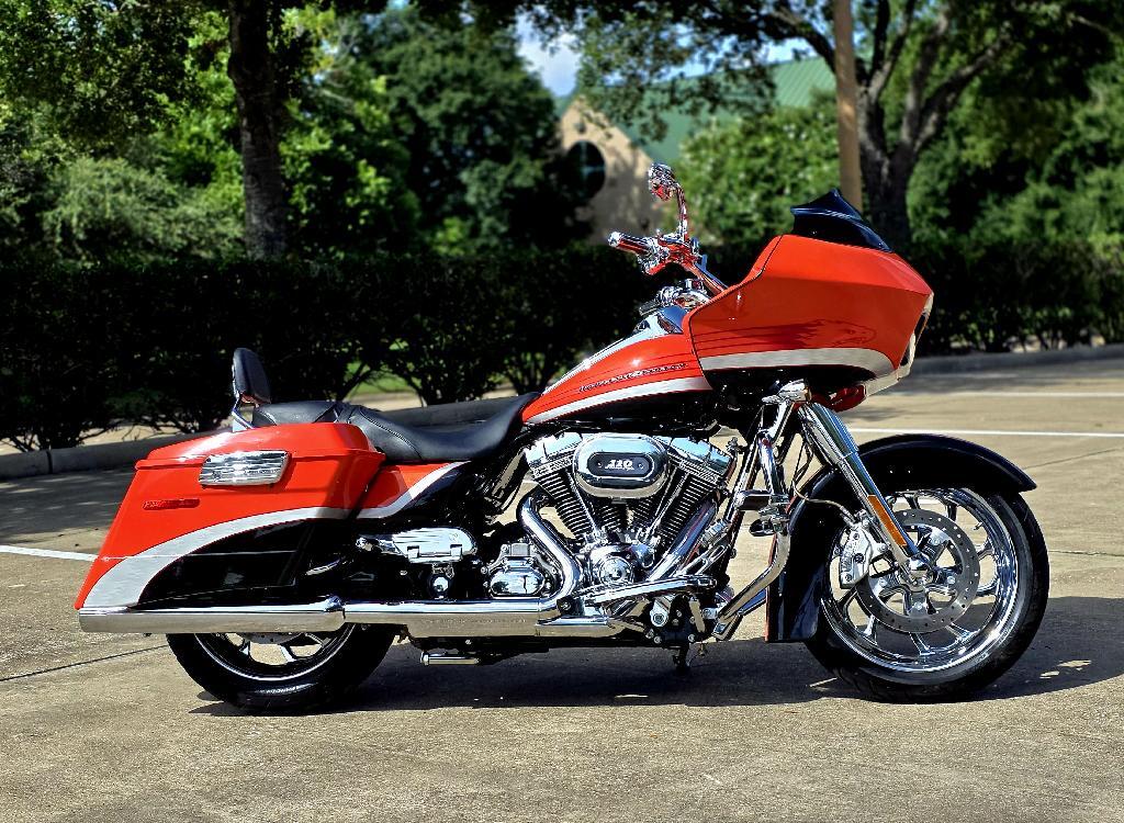 2009 Harley-Davidson ROAD GLIDE CVO ROAD GLIDE in houston TX