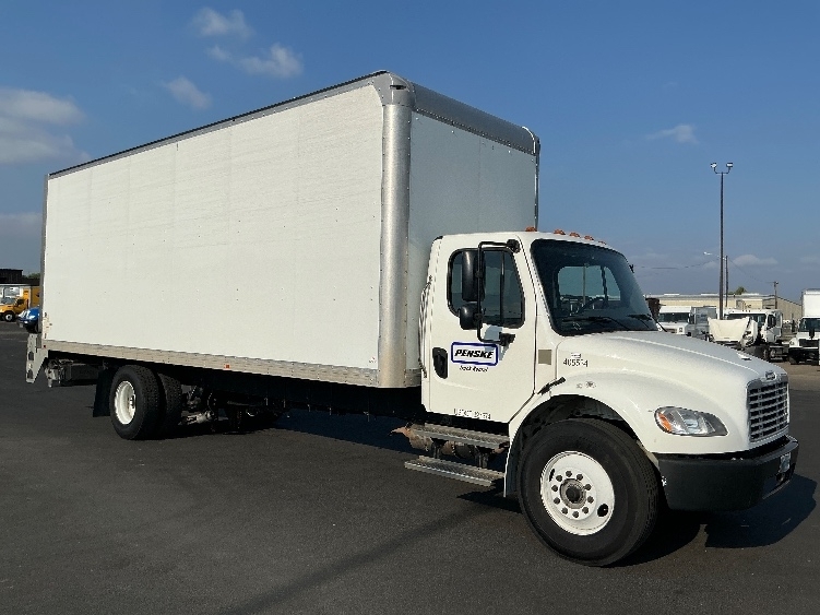 2022 FREIGHTLINER BUSINESS CLASS M2 106 in Denver, CO