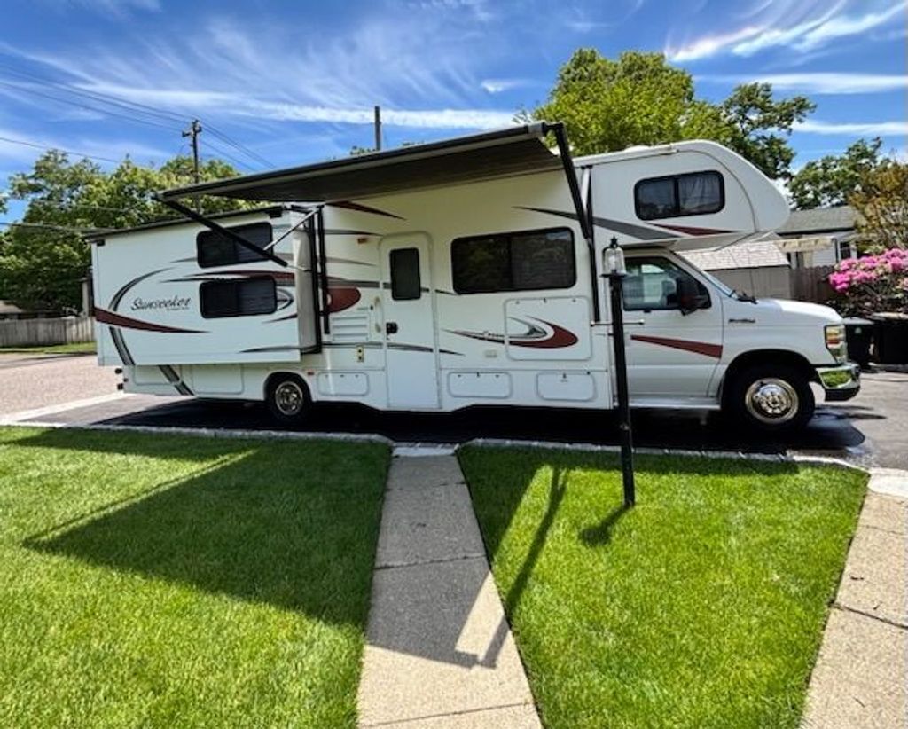 2015 Forest River Sunseeker 3170DS in lake ronkonkoma NY