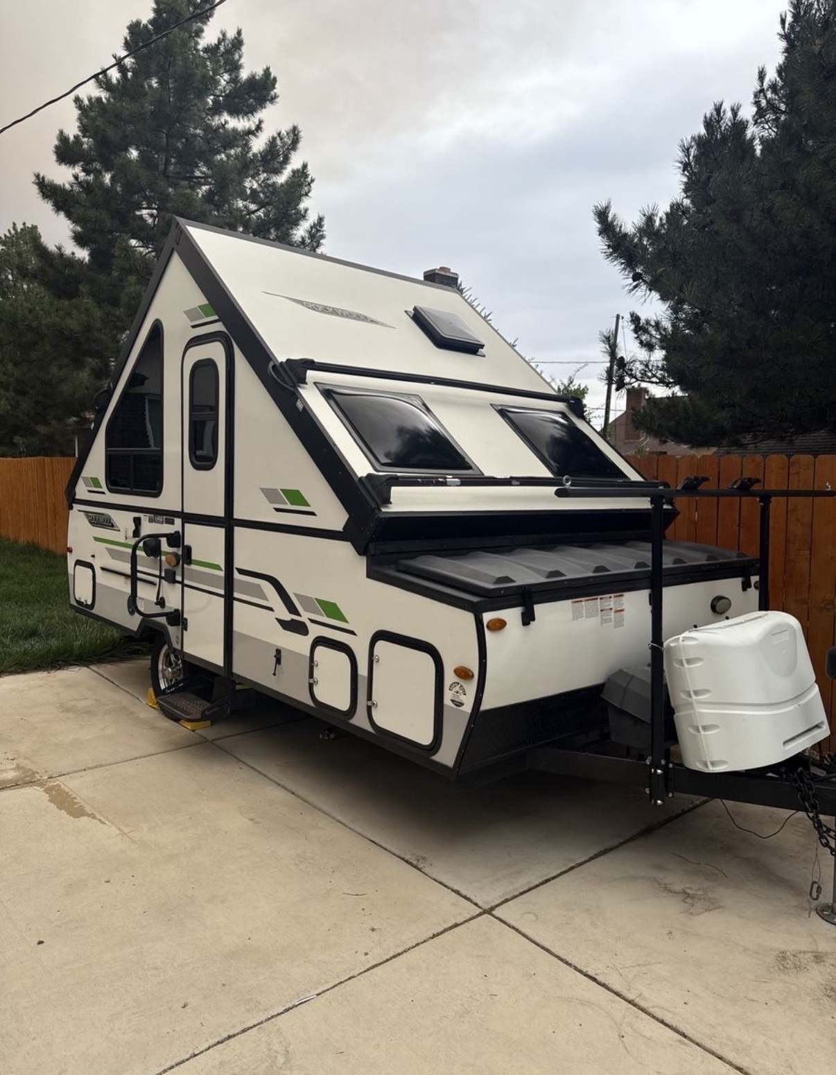 2021 Forest River ROCKWOOD HARD SIDE A122S RV