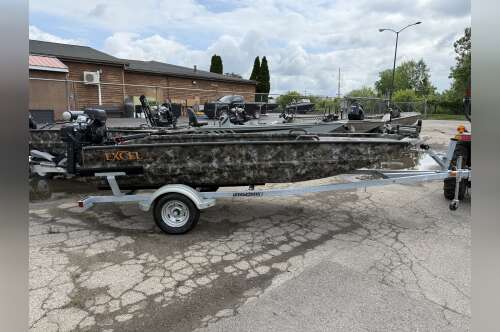 2025 Excel 1754 Eclipse in fenton MI