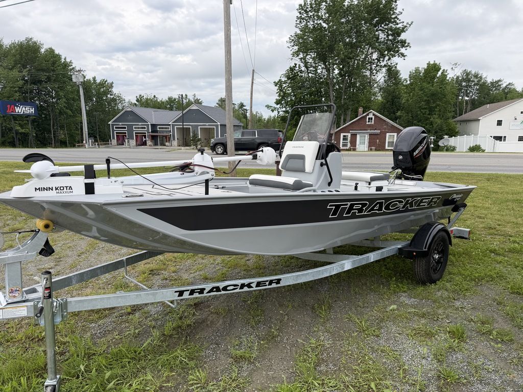 2027 Tracker® Boats BT CLASSIC CC in holden ME