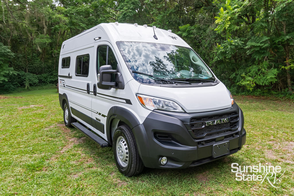 2027 Winnebago Solis Pocket 36A in gainesville FL
