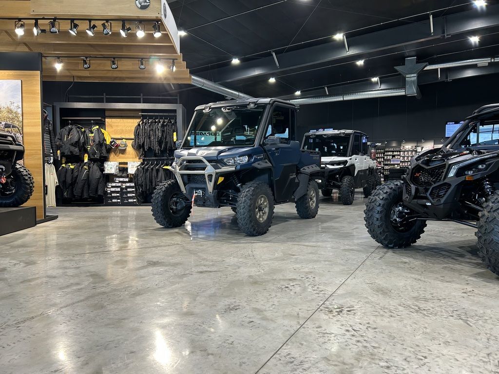 2025 Can-Am Defender Limited HD10 in dickeyville WI