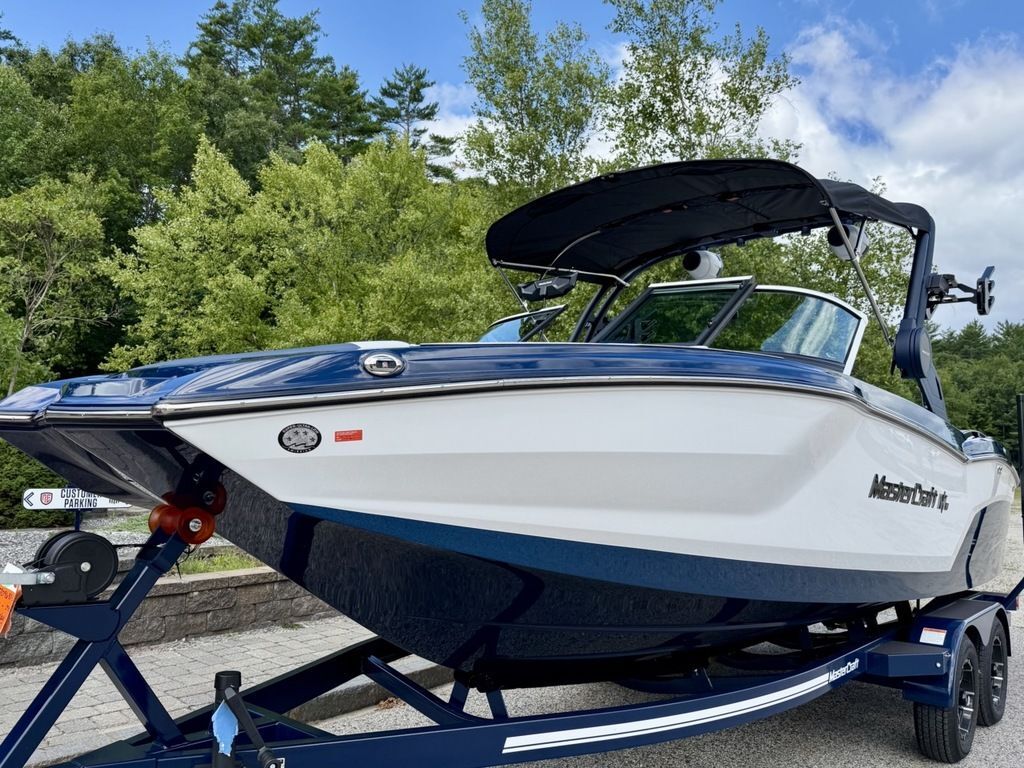 2027 Mastercraft NXT22 NAN in naples ME