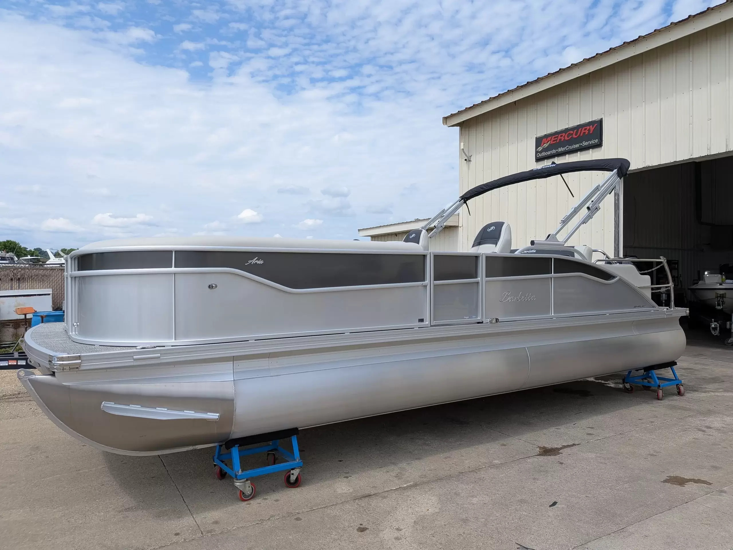 2027 Barletta Boats ARIA A24UC/TT NAN in dubuque IA