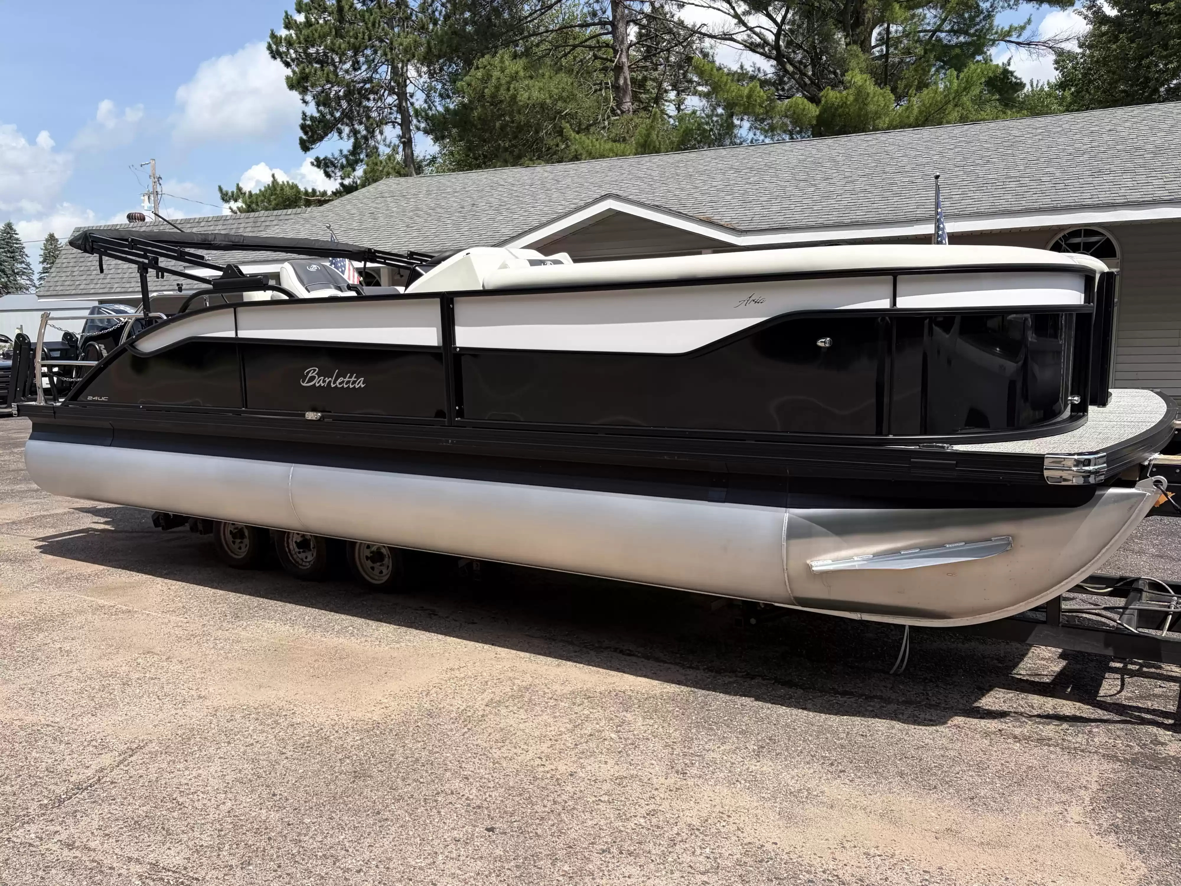 2027 Barletta Boats ARIA A24UC/TT NAN in holcombe WI
