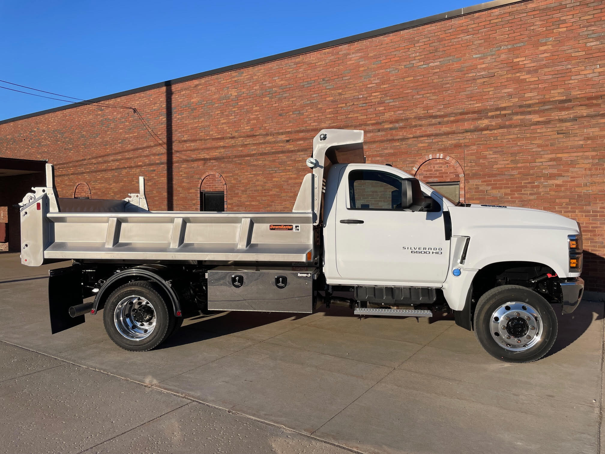 2025 CHEVROLET SILVERADO 6500HD in Erie, PA