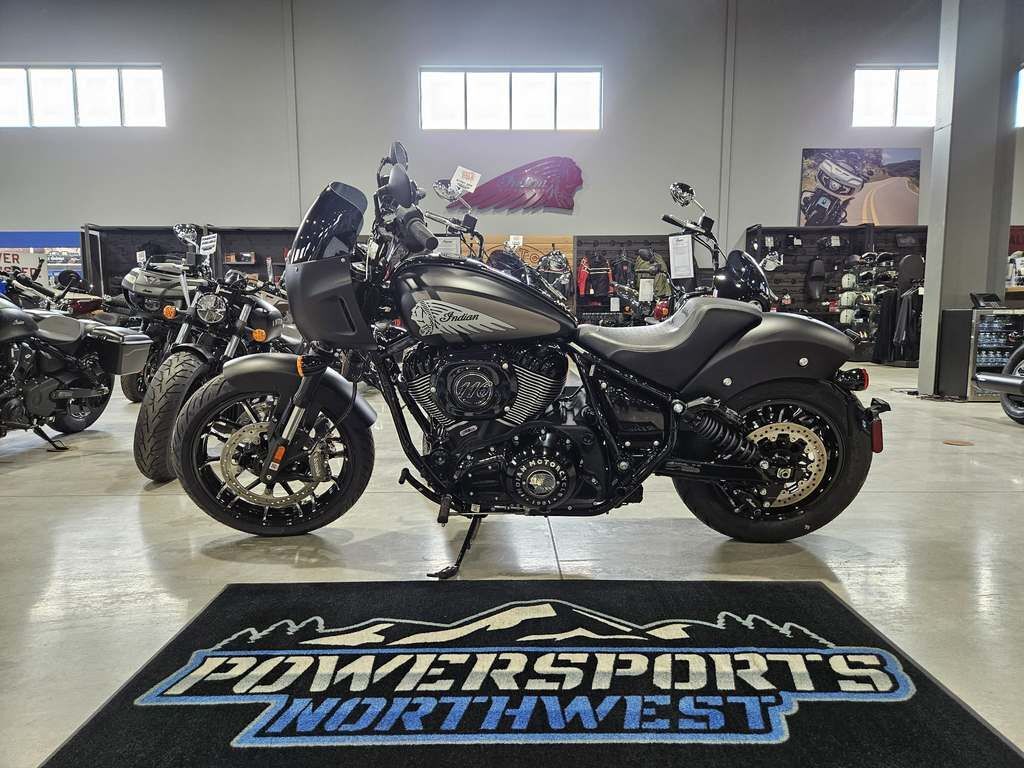 2026 Indian Motorcycle® Sport Chief Black Smoke in Chehalis, WA