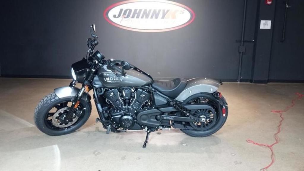 2026 Indian Motorcycle® Scout® Bobber Limited +Tech Heavy Metal Smoke BASE in Niles, OH