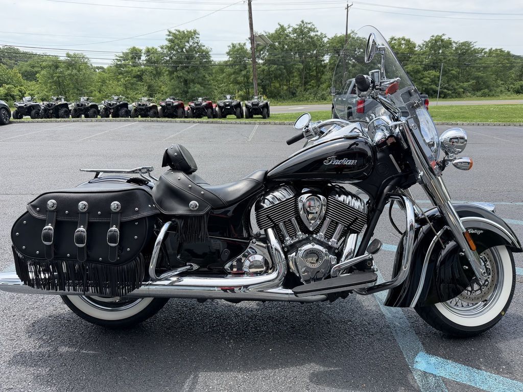 2018 Indian Motorcycle® Chief® Vintage ABS Thunder Black VINTAGE in Deptford, NJ