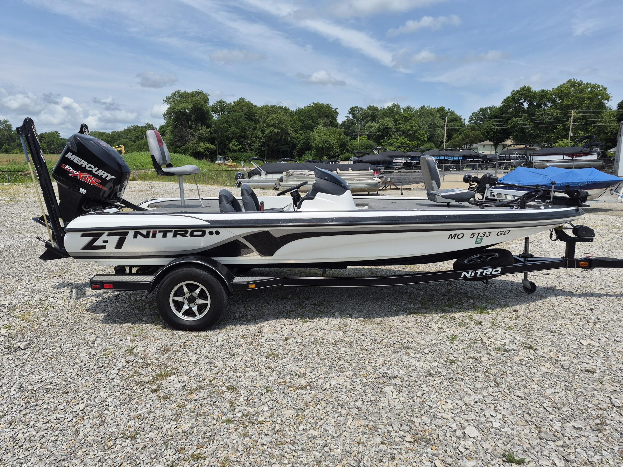 2015 Tracker Nitro Z7 in smithville MO