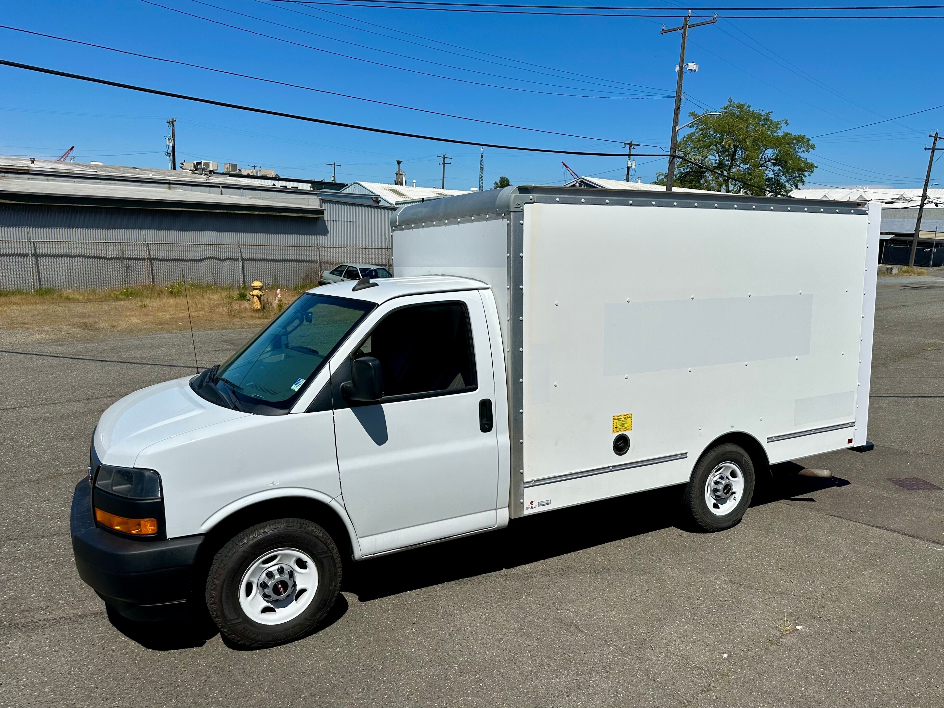 2019 GMC Savana 3500 1-ton in Seattle, WA