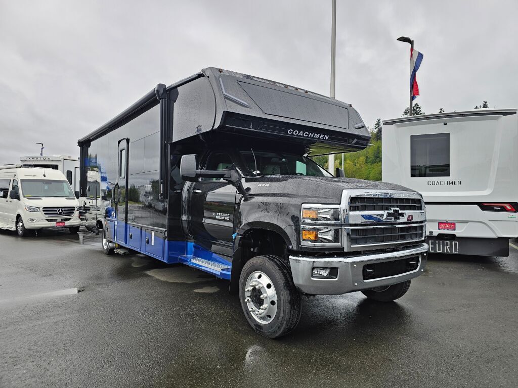2026 Coachmen Entourage 330DS RV